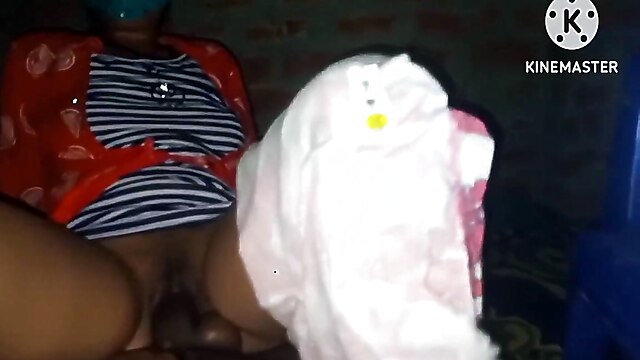Desi bhabhi hand job, lund, amateur kia, amateur ki, pov amateur handjob