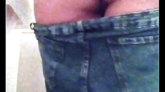 Go to the bathroom, bathroom show, babe small tit, teen babe ass big ass, babe show