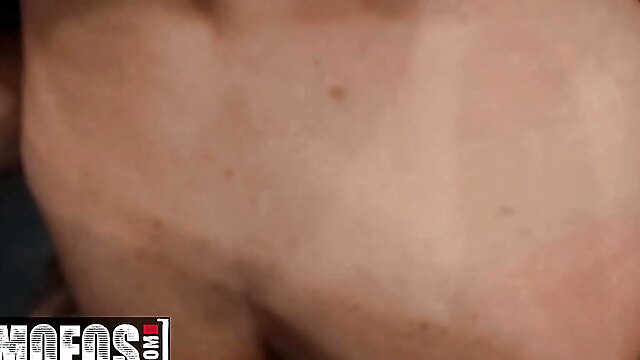 Hard fuck bed, milf blowjobs kitchen, pussy cock standing, standing cowgirl, standing kitchen fuck